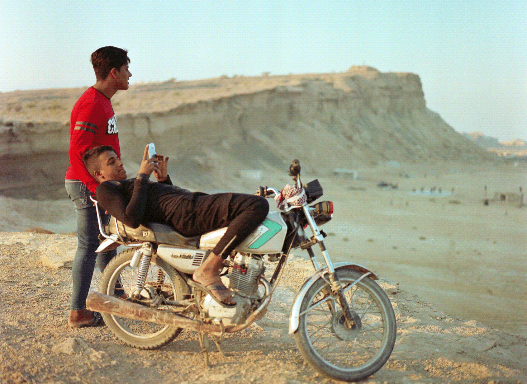 Maryam Khastoo: Untitled, from the series Qeshm 